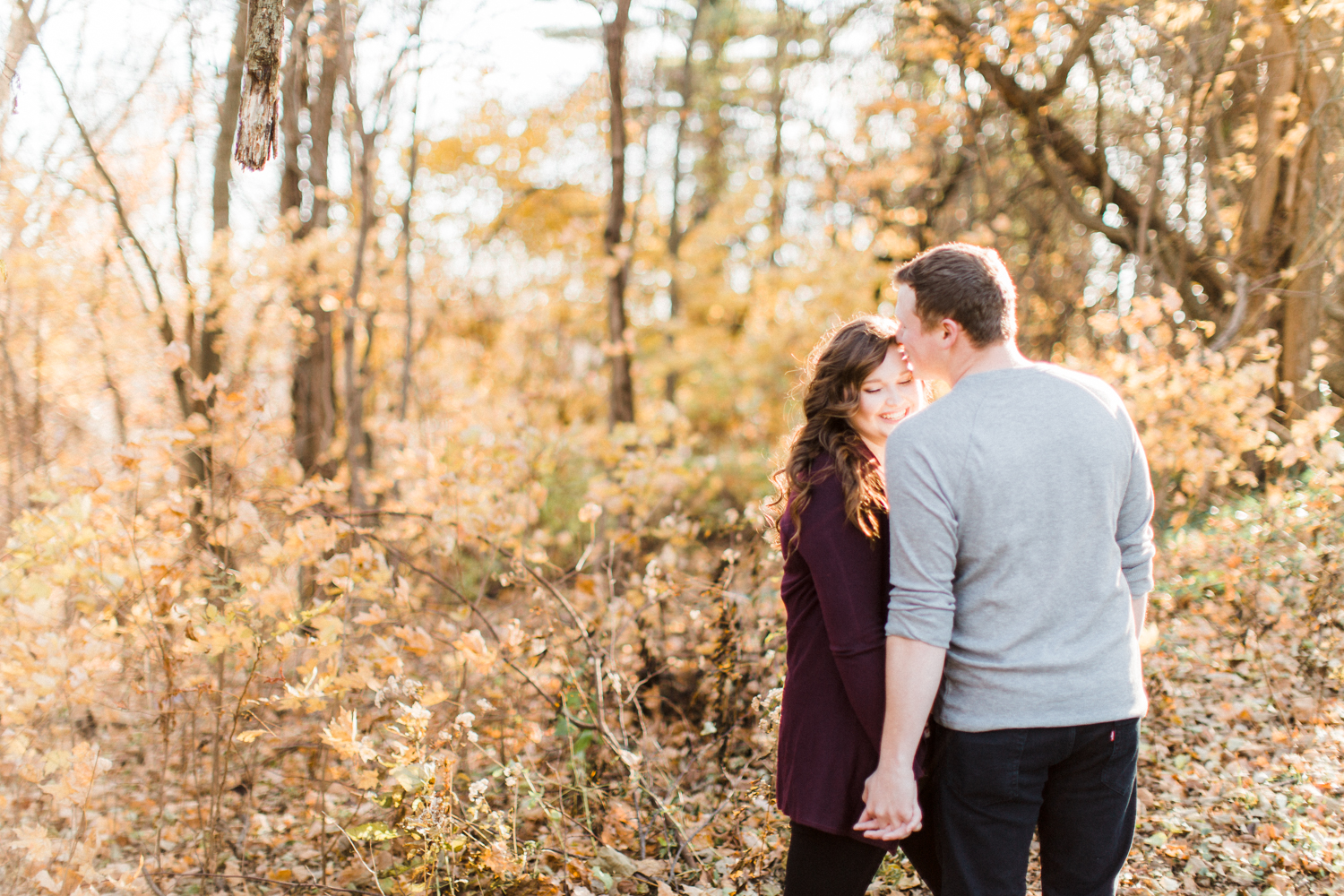 fall engagement photos at overlook park in newburgh, IN