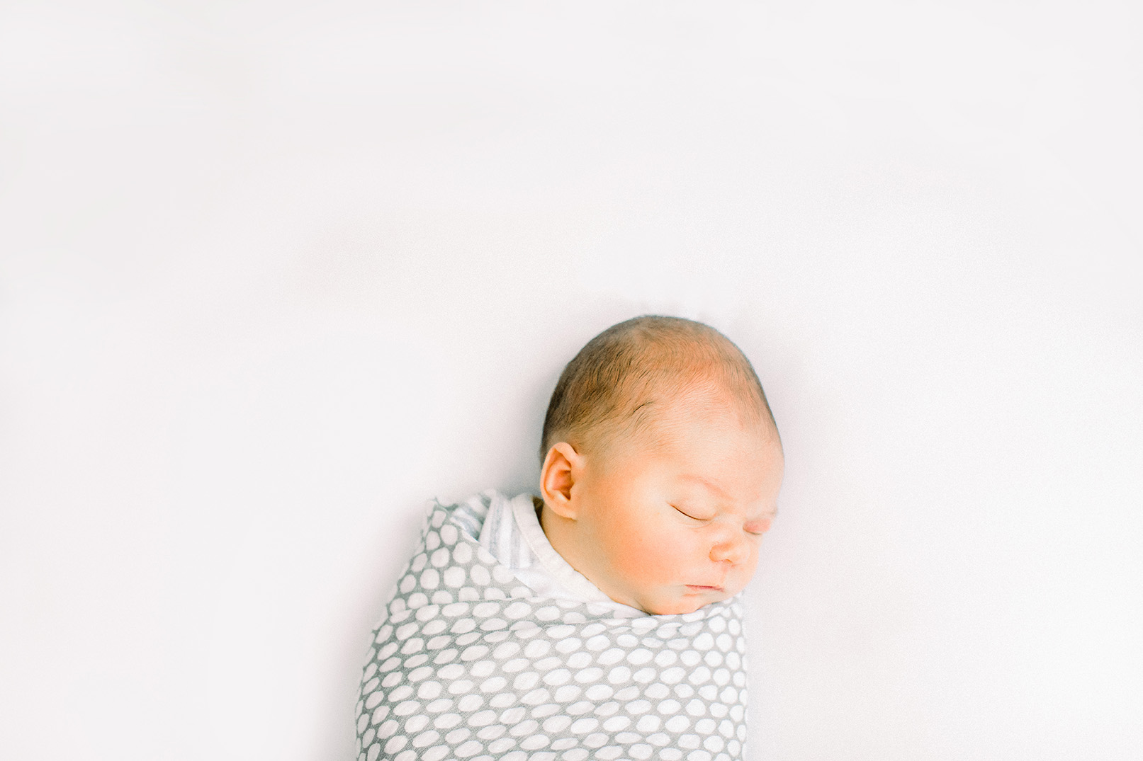 natural newborn photographer raleigh.jpg